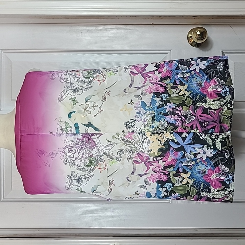 C. J Banks Floral Blouse - Picture 4 of 10